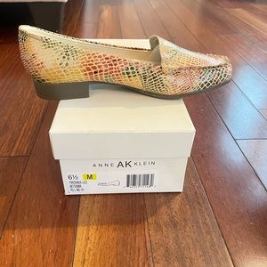 NWT Anne Klein Shoes